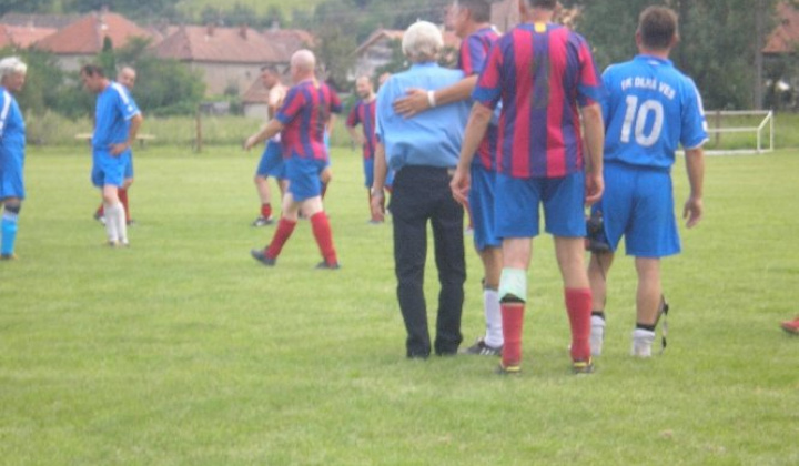 Futbalový zápas v obci Felsőtelekes - seniori