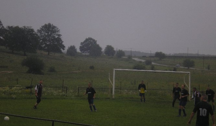 Futball - Felsőtelekes / Hosszúszó