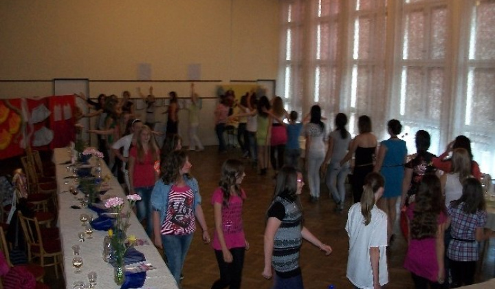 17. výročie vzniku tanečnej skupiny mažoretiek - A mazsorett tán