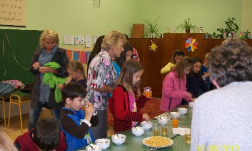 HALLOWEEN PARTY
