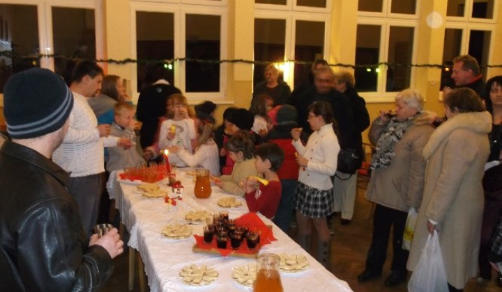 Karácsonyi kultúrműsor - Vianočný program