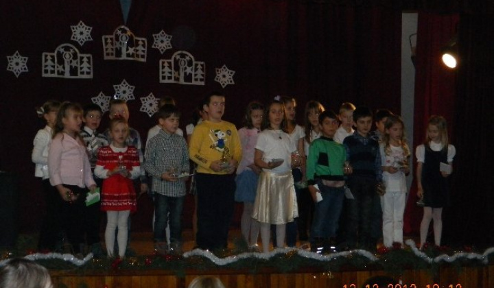 Karácsonyi kultúrműsor - Vianočný program
