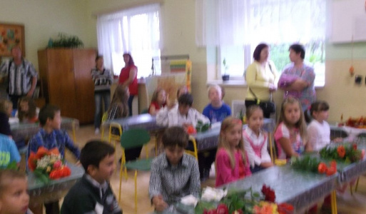 Tanévnyitó az alapiskolában 