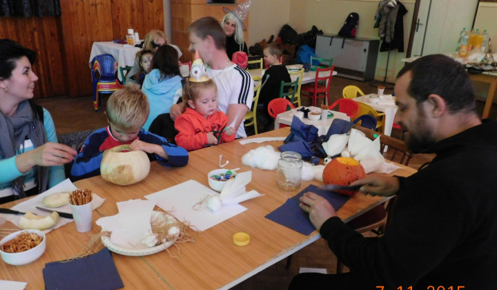 HALLOWEEN PARTY