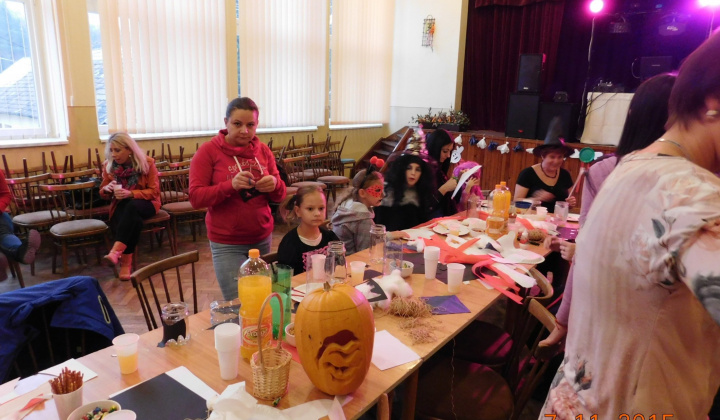 HALLOWEEN PARTY