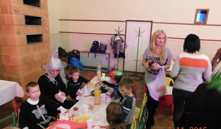 HALLOWEEN PARTY