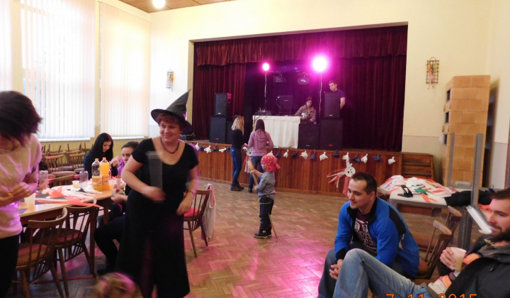 HALLOWEEN PARTY