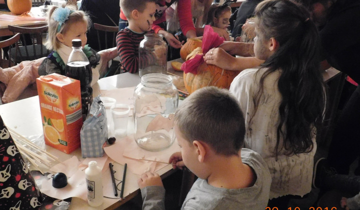 HALLOWEEN PARTY